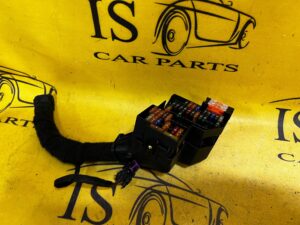 SKRZYNKA BEZPIECZNIKÓW PORSCHE CAYENNE 7P5 LIFT 4.2D