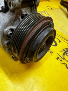 SPRĘŻARKA KOMPRESOR KLIMATYZACJI RANGE ROVER VELAR L560 2.0D