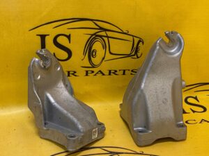 ŁAPA WSPORNIK MOCOWANIE SILNIKA MERCEDES CLS W257