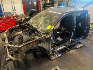 ĆWIARTKA PODŁUŻNICE KASTA DACH PAS PRZEDNI FORD RANGER V MK5 LIFT 2015-2023