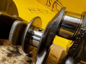 WAŁ KORBOWY SILNIKA DACIA DUSTER II 1.0 TCE LPG H4D F480 2718R GFGH DKKH