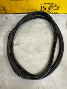 USZCZELKA KAROSERYJNA KLAPY BAGAŻNIK FORD KUGA MK3