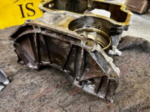 KARTER MISKA MISA OLEJU OLEJOWA RENAULT 0.9 TCE H4BB408