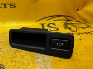 KLAMKA PRZYCISK OTWIERANIA KLAPY LEXUS RX 450H III 3 AL10