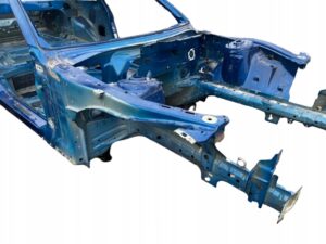 ĆWIARTKA PRAWY PRZEDNIA PRZÓD FARTUCH PODŁUŻNICA FORD MUSTANG MK6 VI S550