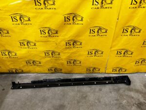 LISTWA NAKŁADKA PROGU PROGOWA PRÓG LEWY LEWA RANGE ROVER VELAR L560