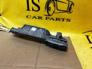 ŁAPA PODPORA WSPORNIK WÓZKA SANEK AUDI A8 D5 4N