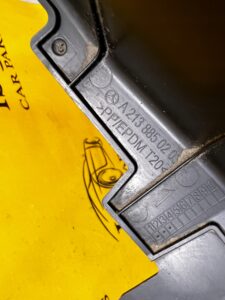 ŚLIZG UCHWYT MOCOWANIE ZDERZAKA LEWY TYŁ MERCEDES E-KLASA W213