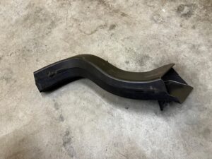 KIEROWNICA KANAŁ POWIETRZA HAMULCÓW LEWY LAND ROVER DISCOVERY 5 V L462