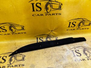 LISTWA OSŁONA BŁOTNIKA LEWY PRZÓD PORSCHE CAYENNE II 7P5 LIFT 92A