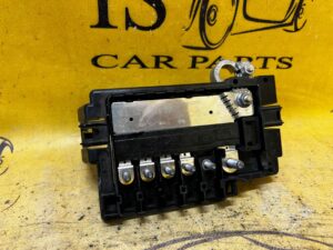 ROZDZIELACZ PRĄDU KLEMA PLUSOWA BEZPIECZNIK SKODA SCALA VW