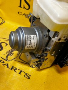 POMPA ABS SERWO HAMULCOWE FORD KUGA ESCAPE MK3