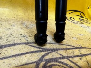 SIŁOWNIK TELESKOP MASKI POKRYWY SILNIKA AUDI A8 D4