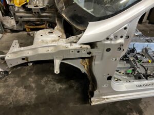 ĆWIARTKA PODŁUŻNICA PRÓG FARTUCH LEWA RENAULT MEGANE IV HB TED69