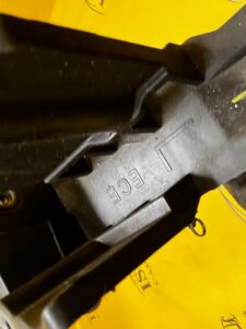 ABSORBER WZMOCNIENIE ZDERZAKA PRZÓD LEWY LEWE MERCEDES C-KLASA W206 AMG