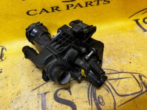 OBUDOWA TERMOSTATU PEUGEOT 308 II T9 1.5 BLUEHDI