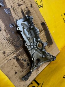 POKRYWA ZAWORÓW RENAULT 1.3 TCE