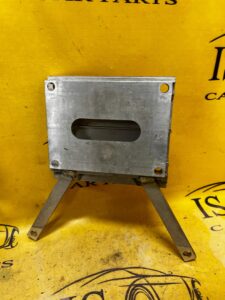 ŁAPA WSPORNIK ZAWIESZENIA PORSCHE 911 991 LIFT 3.0