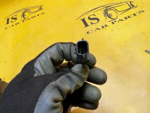 RYGIEL ZAMEK MASKI POKRYWY SILNIKA CZUJNIK DACIA LODGY STEPWAY LIFT 2022R