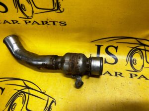 WĄŻ DOLOT RURA INTERCOOLERA TURBO RANGE ROVER L405