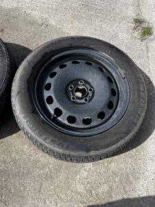 KOŁO FELGA OPONA ZIMOWA SKODA SCALA 195/60 R16