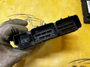 ZESTAW STARTOWY BCM ECU KOLUMNA ZEGARY KLUCZYK DACIA DOKKER 1.5 BLUE DCI EU