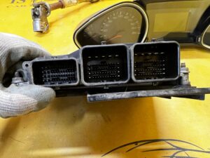 ZESTAW STARTOWY ECU BSI BCM LICZNIK STACYJKA PEUGEOT 308 II T9 EU 1.6 E-HDI