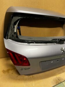 KLAPA TYLNA TYŁ LAMPY PEUGEOT 308 II T9 KCA