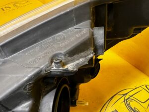 REFLEKTOR LAMPA PRZEDNIA PRZÓD PRAWY PRAWA DACIA DOKKER EU