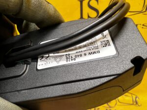 ŁADOWARKA INDUKCYJNA BEZPRZEWODOWA BMW 1 F20 2 F22 3 F30 4 F32 F33 F36 NOWA