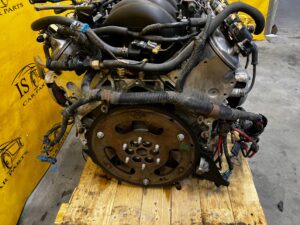 KOMPLETNY SILNIK SŁUPEK CHEVROLET CORVETTE C5 5.7 V8 LS1 97-04