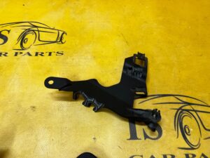 MOCOWANIE SKRZYNKI BEZPIECZNIKÓW FORD FUSION LIFT USA MONDEO MK5