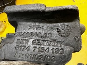 USZCZELKA PIANKOWA PIANKA KANAŁU POWIETRZA PASA PRZÓD BMW X5 E70 X6 E71