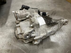 TYLNY MOST DYFERENCJAŁ RANGE ROVER EVOQUE II L551 2.53