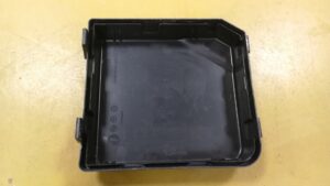 OSŁONA POKRYWA BEZPIECZNIKÓW NISSAN X-TRAIL T32