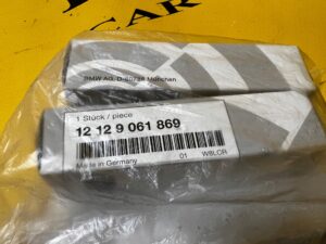 ŚWIECA ZAPŁONOWA BMW E24 E28 E30 E32 E34 Z1 Roadster NOWA OEM