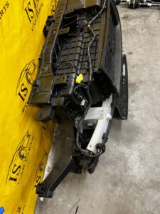 KOMPLETNY PAS PRZEDNI PRZÓD CHŁODNICE RADAR GENESIS GV70 2.5L