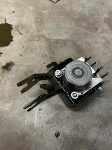 POMPA HAMULCOWA ABS DACIA DUSTER II 2