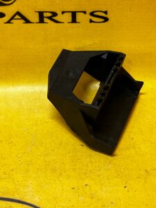 UCHWYT MOCOWANIE CHŁODNICY BMW E38 17111737707