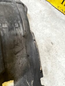 NADKOLE TYŁ PRAWE PRAWY FORD FUSION LIFT USA