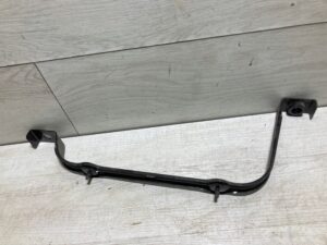 UCHWYT WSPORNIK MOCOWANIE OBEJMA RENAULT CLIO V