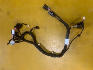 WIĄZKA INSTALACJA TUNELU ŚRODKOWE JEEP WRANGLER JL