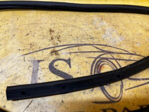 USZCZELKA PODSZYBIA LEXUS RX 450H III 3 AL10