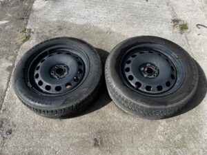 KOŁO FELGA OPONA ZIMOWA SKODA SCALA 195/60 R16