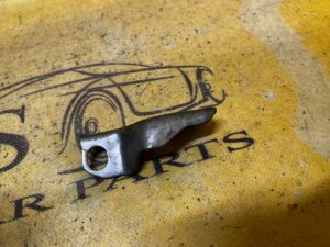 MOCOWANIE WSPORNIK BLACHA KATALIZATORA DACIA SANDERO III 3