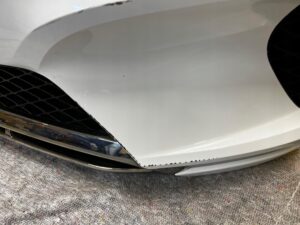 KOMPLETNY ZDERZAK PRZEDNI PRZÓD GENESIS GV70 EUROPA BIAŁA PERŁA