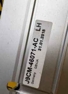 KOMPLET SZYNY MOCOWANIA BAGAŻNIKA LEWA PRAWA RANGE ROVER L551 II