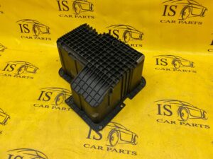 OBUDOWA MOCOWANIE OSŁONA AKUMULATORA VW CRAFTER II