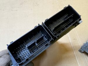 STEROWNIK KOMPUTER SILNIKA FORD MUSTANG VI 3.7 V6