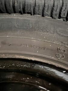 KOŁA FELGI OPONY WIELOSEZONOWE DACIA SANDERO III 185/65 R15